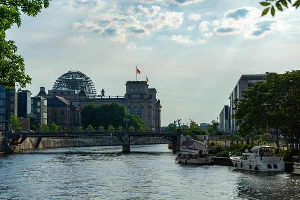 Berlijn Duitsland 2022 Reichstag Berlijn Marschall Bridge Spree — Stockfoto
