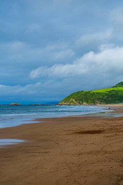 Kumsal ve okyanus. İspanya 'nın Atlantik kıyıları