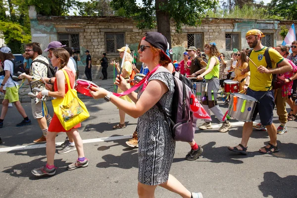Chisinau, Moldova - 18 Haziran 2023: Moldova LGBT + Toplum Festivali kapsamında düzenlenen Onur Yürüyüşü