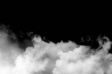 Siyah arkaplanda beyaz duman