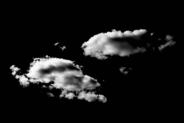 Siyah arkaplanda beyaz bulut.