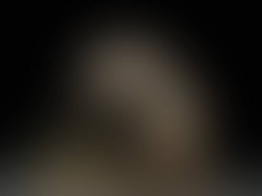 Koyu gri vektör parlak deseni bulanıklaştırdı. Renkli soyut çizim ve gradyan. Çalışmalarınız için akıllı tasarım.