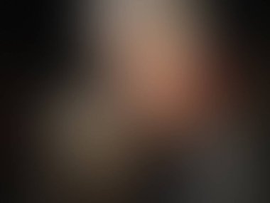 Bir insanın yüzünün bulanık bir görüntüsü