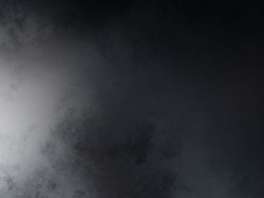 Takım elbiseli ve kravatlı bir adam duvarın önünde duruyor.