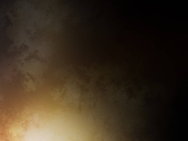 Karanlıkta ata binen bir adam