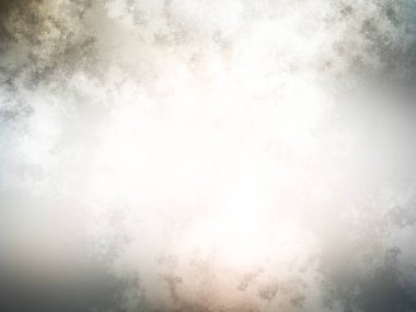 Kaykay rampasında kaykay süren bir adam.