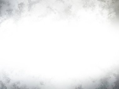 Karlı bir yüzeyde snowboard süren bir insan.