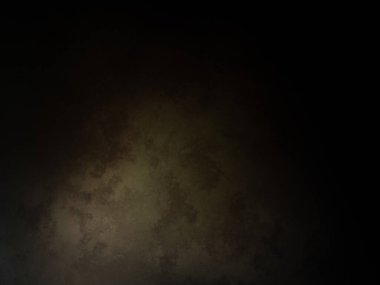 Takım elbiseli bir adamın siyah beyaz fotoğrafı.