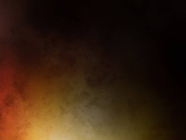 Bir adam elinde tenis raketi tutuyor.