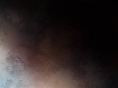 Elinde tenis raketi tutan biri.