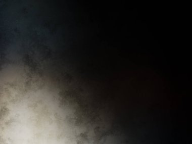 Takım elbiseli ve kravatlı bir adam tenis raketi tutuyor.