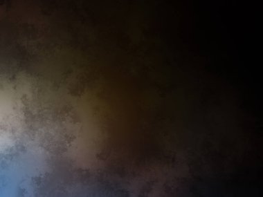 Elinde tenis raketi tutan biri.