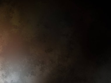 Takım elbiseli ve kravatlı bir adam karanlık bir arka planın önünde duruyor.