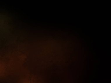 Arka planda bir kişinin durduğu bir yangın.