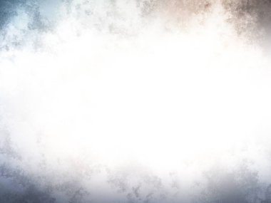 Sahilde sörf tahtası tutan biri.