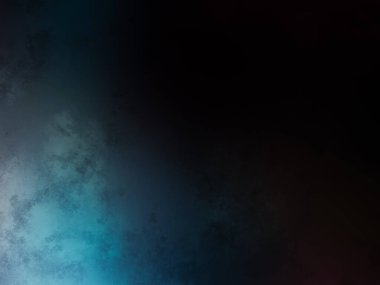 Takım elbiseli ve kravatlı bir adam tenis raketi tutuyor.