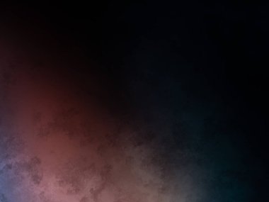 Takım elbiseli ve kravatlı bir adam tenis raketi tutuyor.