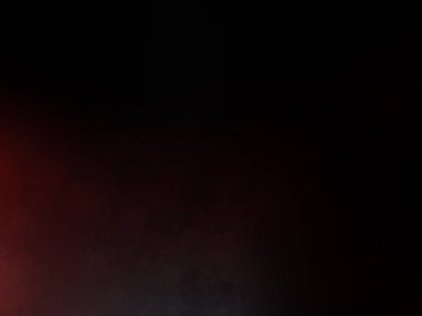 Elinde mikrofon tutan takım elbiseli ve kravatlı bir adam.