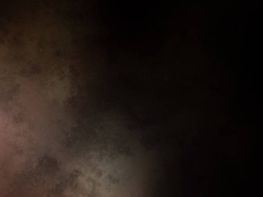 Elinde mikrofon tutan takım elbiseli ve kravatlı bir adam.