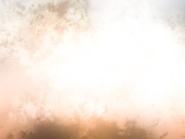 Tarlanın ortasında ata binen bir insan.