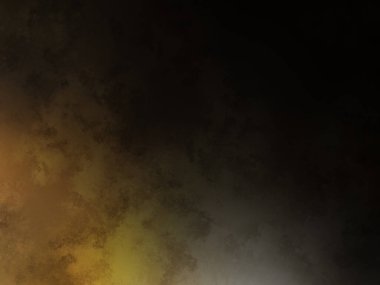 Rampada kaykay süren bir adam.