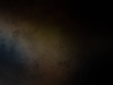 Elinde tenis raketi tutan biri.