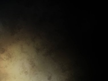 Elinde mikrofon tutan takım elbiseli ve kravatlı bir adam.