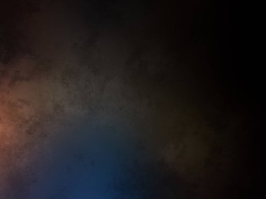 Karanlık gökyüzünde parlayan renkli bir ışık.