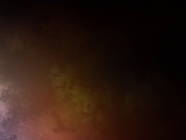 Karanlıkta kaykaylı bir adam.