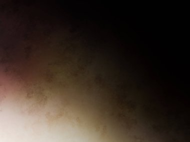 Tenis kortunda raket tutan bir adam.