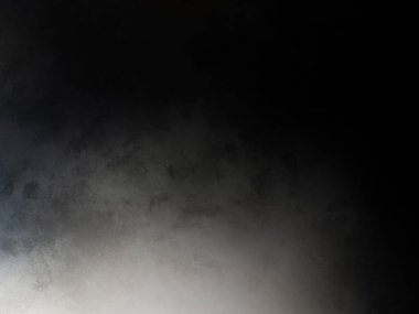 Okyanusta sörf tahtası üzerinde sörf yapan bir adam.