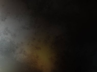 Elinde kamera tutan bir kişi.