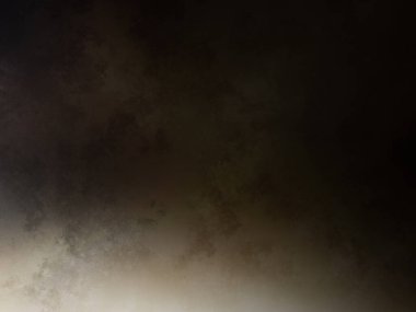 Karanlıkta ata binen bir adam