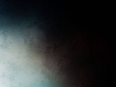 Takım elbiseli ve kravatlı bir adam tenis raketi tutuyor.