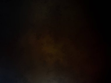 Parlak bir ışıkla bulutlu gökyüzünde uçan bir uçak.