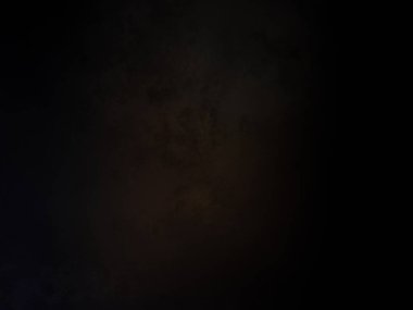 Beyaz ve kırmızı saati olan siyah bir arkaplan.