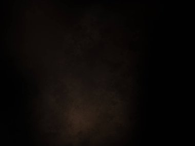 Karanlık gökyüzü ve aydınlığı olan siyah bir arkaplan.