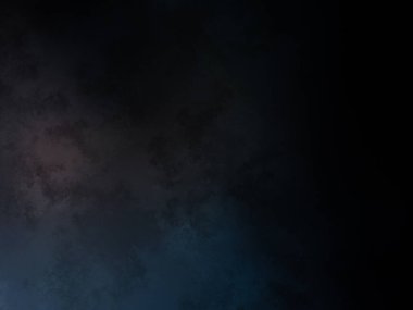 Takım elbiseli ve kravatlı bir adam karanlık bir arka planın önünde duruyor.