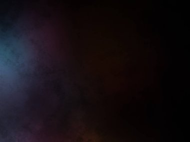 Elinde tenis raketi tutan biri.