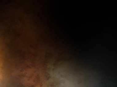 İçinden dumanlar çıkan bir ateş
