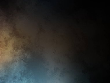 Takım elbiseli ve kravatlı bir adam duvarın önünde duruyor.