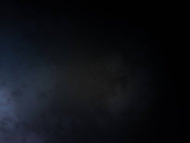 Elinde mikrofon tutan takım elbiseli ve kravatlı bir adam.