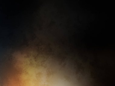 Kaykay rampasında kaykay süren bir adam.