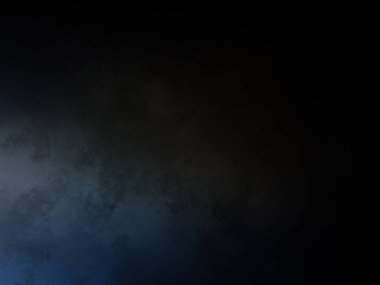 Takım elbiseli ve kravatlı bir adam tenis raketi tutuyor.