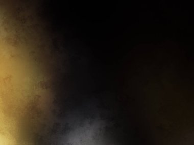 Takım elbiseli ve kravatlı bir adam duvarın önünde duruyor.