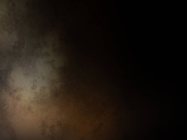 Takım elbiseli ve kravatlı bir adam duvarın önünde duruyor.