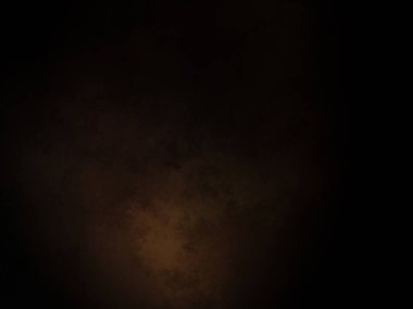 Karanlık bir oda, saati ve ışığı olan.