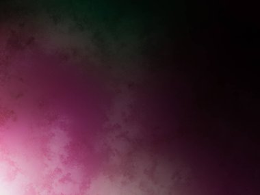 Tenis kortunda raket tutan bir adam.