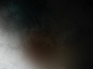 Elinde tenis raketi tutan biri.