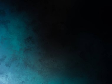 Dalgıç kıyafetli bir adam elinde sörf tahtası tutuyor.